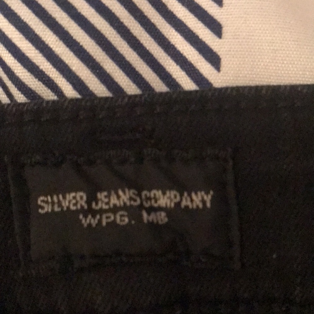 Silver jeans ripped​​​​​​ - Picture 4 of 5